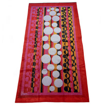 Load image into Gallery viewer, Vera Air Bubbles Towel
