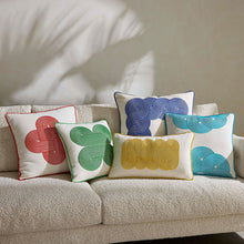 Load image into Gallery viewer, Adler Pompidou Green Quatrefoil Pillow